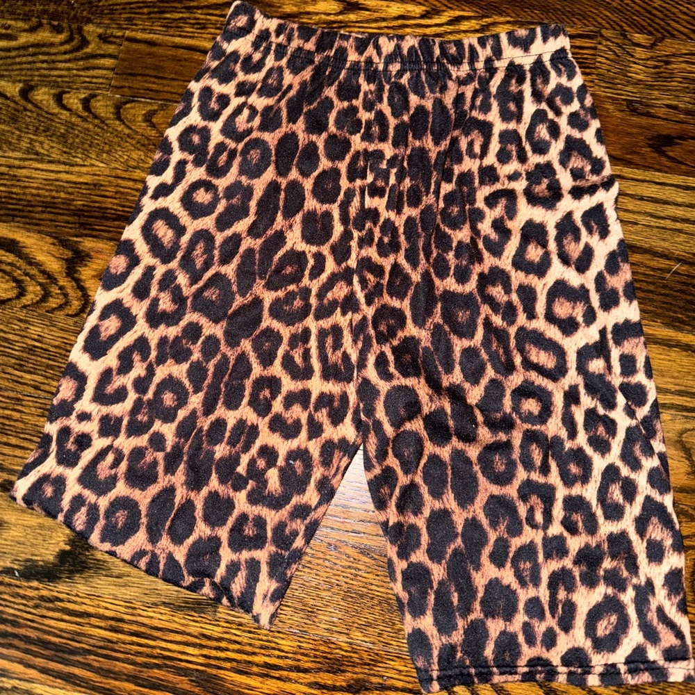 Leopard biker shorts